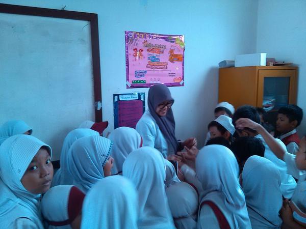 lymutss's tweet photo. @chochomaulida http://t.co/BiKCiPWPk7
