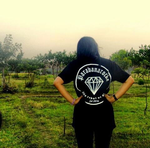 <a href="/Paravanarocka/">Paravanarocka cloth</a> BSF002 
size M L | IDR 110.000
order 7C97BC54/085649983444/ LINE supriyadinegara