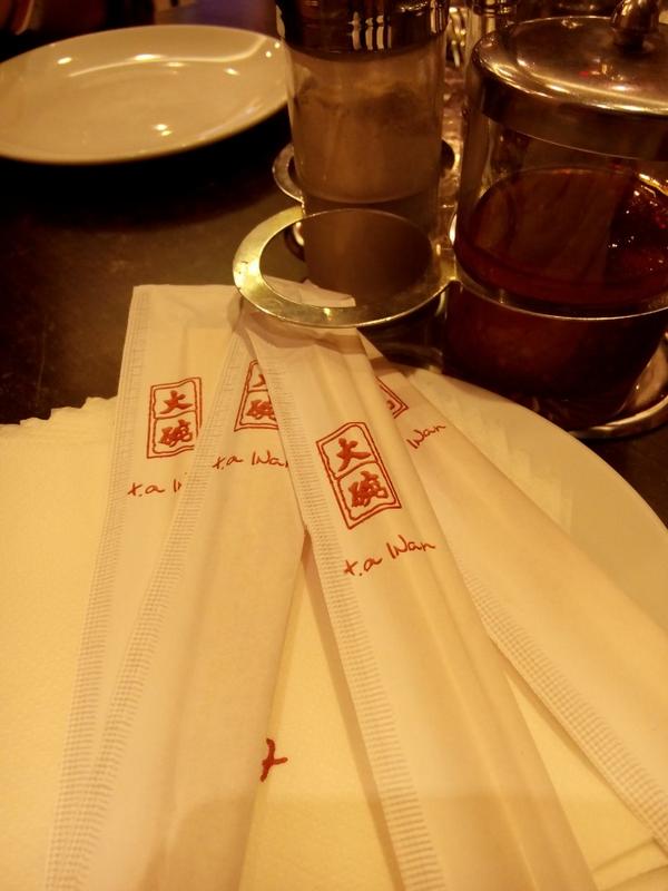 w3_th3's tweet photo. Lunch with all.. (at @TaWanRestaurant in Manado, Sulawesi Utara) http://t.co/tu2VUorF5D http://t.co/Y9ieUy4PfD