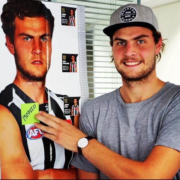 AdamChilko's tweet photo. @Kieren_OCall @kabestockton Is this oldy? #f**kupKOC http://t.co/tNTesjzoWI #sidebyside http://t.co/s4xcsXVQXM