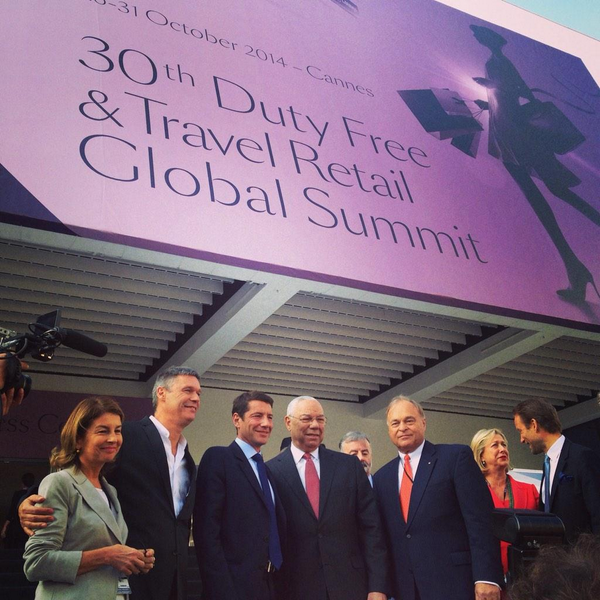 davidlisnard's tweet photo. Heureux d'accueillir Colin (pas froid du tout, chaleureux même) Powell à #Cannes au #PalaisdesFestivals&amp;Congrès #TFWE http://t.co/O8cUePSPCi