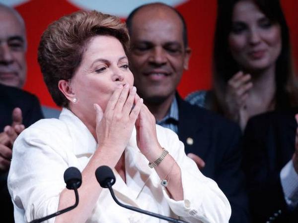 Brazil's left-wing President Dilma Rousseff re-elected ind.pn/1DjDUcF