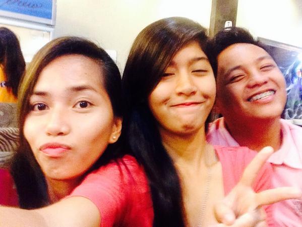 KeanPeters's tweet photo. Hi @MARSTELLARACAL 😘😘 @angeleemrfnts @donananananana #gebbie http://t.co/UVpa6ImZQV