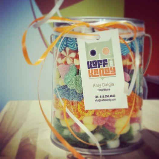 kaffekandy's tweet photo. Venez faire votre propre chaudière de bonbons au Kaff! http://t.co/DEQWYZj3ht
