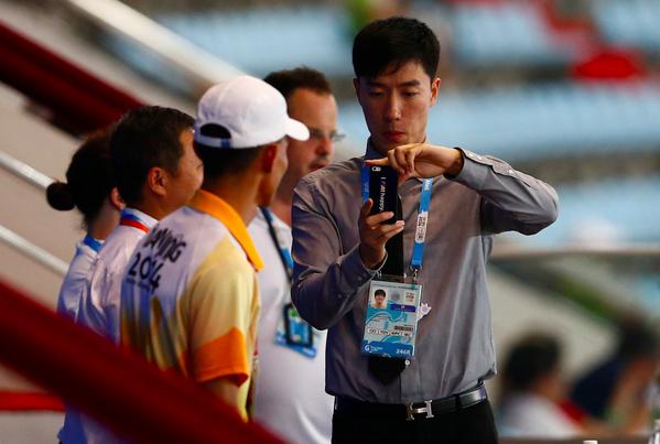 DiscoverNanjing's tweet photo. Look! It's Liu Xiang the hurdle runner during #Nanjing2014 (c)Xinhua #discovernanjing #yogathletics #mancrushmonday http://t.co/XUY8rz8Zsc