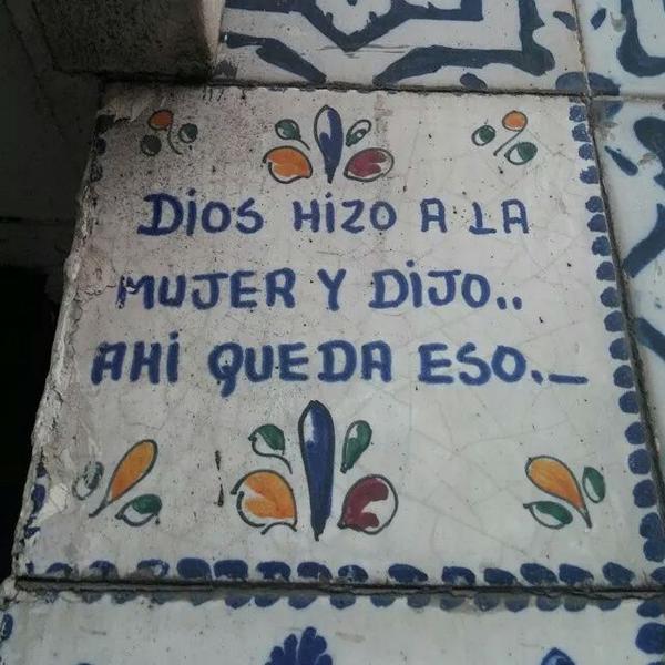 ESPcatolicos's tweet photo. Y ella se comió la manzana... http://t.co/nhlWlHaSCc