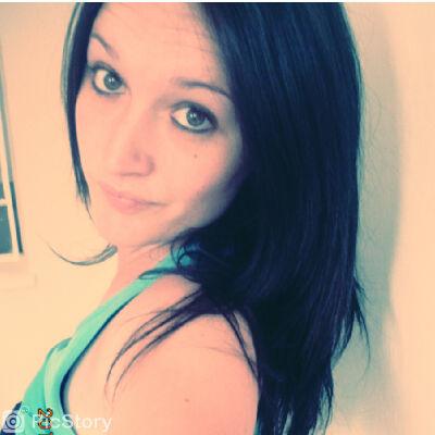 nailtechcarien's tweet photo. #selfie http://t.co/a4ZUh5Nw02