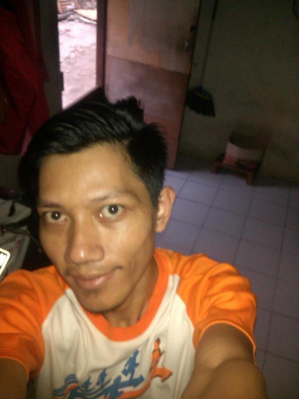 Triewidyjava tweet picture