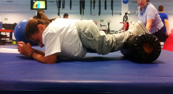 Mejora la estabilización del raquis y la resistencia muscular. #FunctionalStrength #CORE #ADA #discapacidad #Valencia