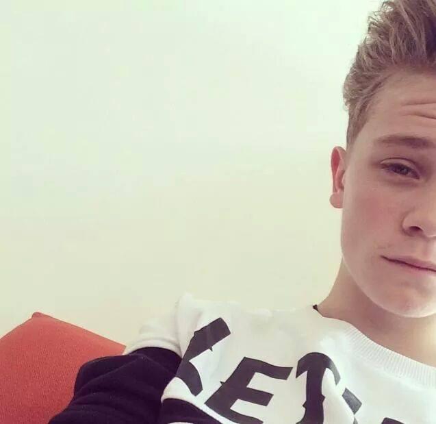 HAPPY BIRTHDAY (Charlie Lenehan) hope your day is amazinggg!! WE LOVE YOU <3  