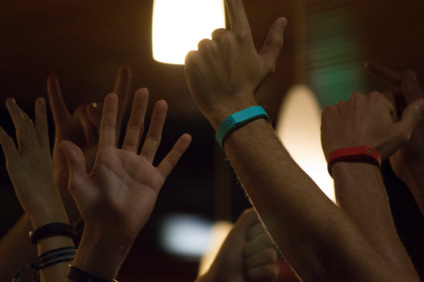 ieupmedia's tweet image. Le bracelet connecté qui permet de retrouver tous les sons en... ieup.fr/1tcnUrT | twibble.io