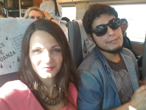 Ya van <a href="/Teresa_Segura/">Teresa Segura</a> y <a href="/davidsainz/">David Sainz</a> camino de Tudela! Hoy 20:15h presentación peli en Festival Opera prima!