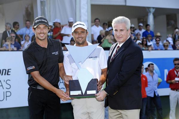 TaylorMadeARG's tweet photo. Felicitaciones @echeniquerafa y @edominguezgolf CAMPEONES De la #AmericasGolfCup...Orgullo #TaylorMadeTeam http://t.co/DKcTIrzbhc