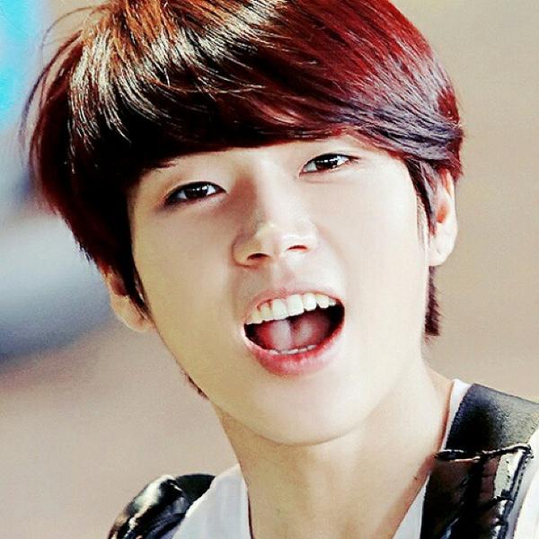 ihowon91's tweet photo. @wowwhyunn mingkem wow mingkem/? http://t.co/K2AdR3o2C3