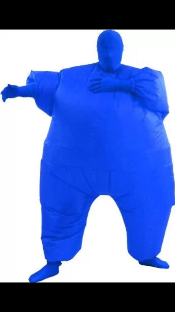 Paraffire's tweet photo. @Paraffire: Remember what happened to Violet in #WillyWonka? Get your blue fat suit here! http://t.co/U0VE19DmQh http://t.co/gCxIf9lNGq
