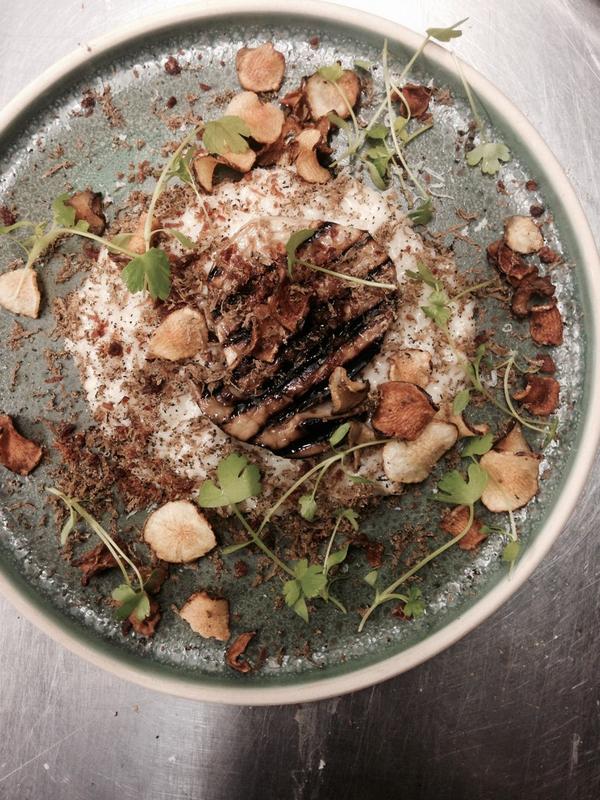 CamberwellLove's tweet photo. Truffle risotto,smoked ceps,j chokes,celery @CamberwellLove http://t.co/nf9vogbiJb