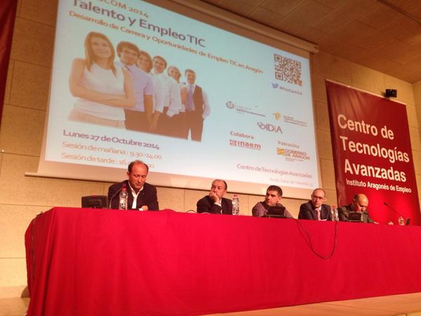 antnovo's tweet image. Mesa redonda #ProCom14: #simply CTA @Inaempleo @unizar Servicio FP @gobierno_aragon modera A. Sánchez @aragonradio