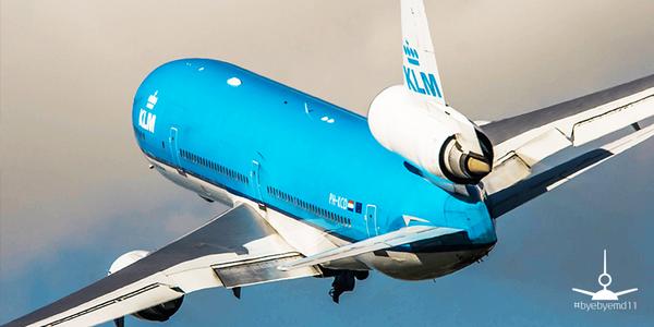 KLM's tweet image. KLM + MD11 = FAREWELL FLIGHT klmf.ly/ZLmLLX. #BYEBYEMD11