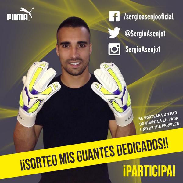 SergioAsenjo1's tweet photo. ¡Haz RT! ¡Sortearé unos guantes @pumafootball dedicados entre mis seguidores! #ForeverFaster http://t.co/EW4gNKaOJ2
