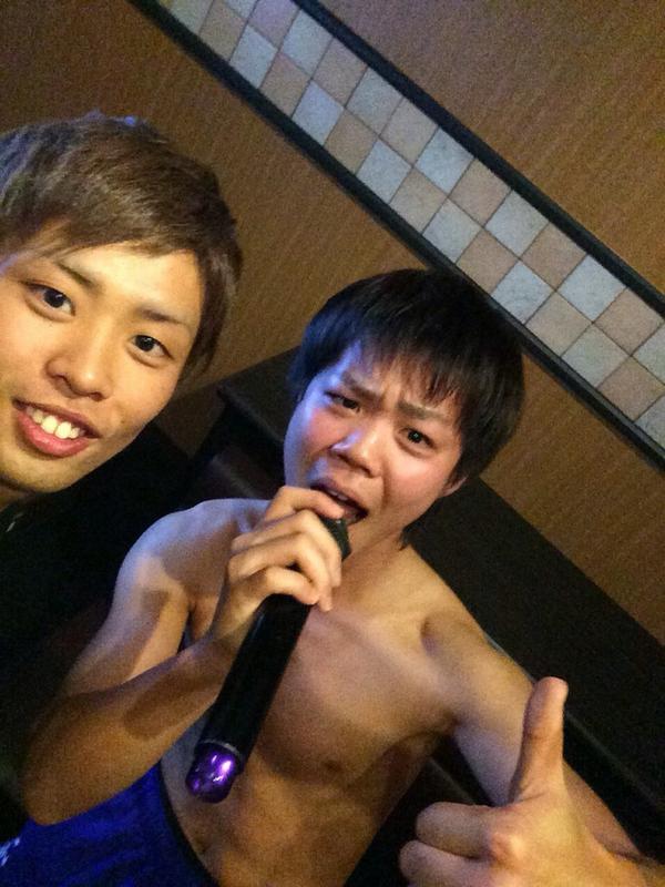 armortec826's tweet photo. 最近のマイブームはカラオケ。 http://t.co/nVMZvPbNiE