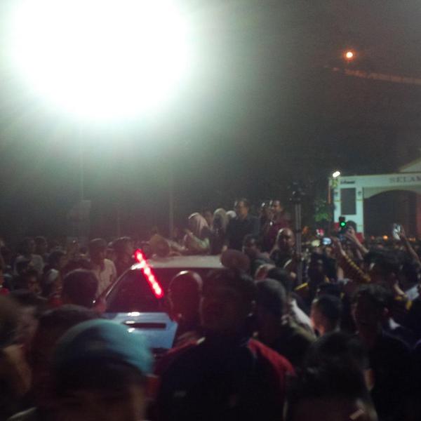 Embedded image permalink