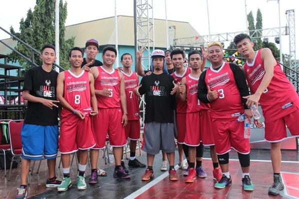 Tim CS <a href="/LA_Streetball/">LA Streetball</a> Malang #LASB2014_GF