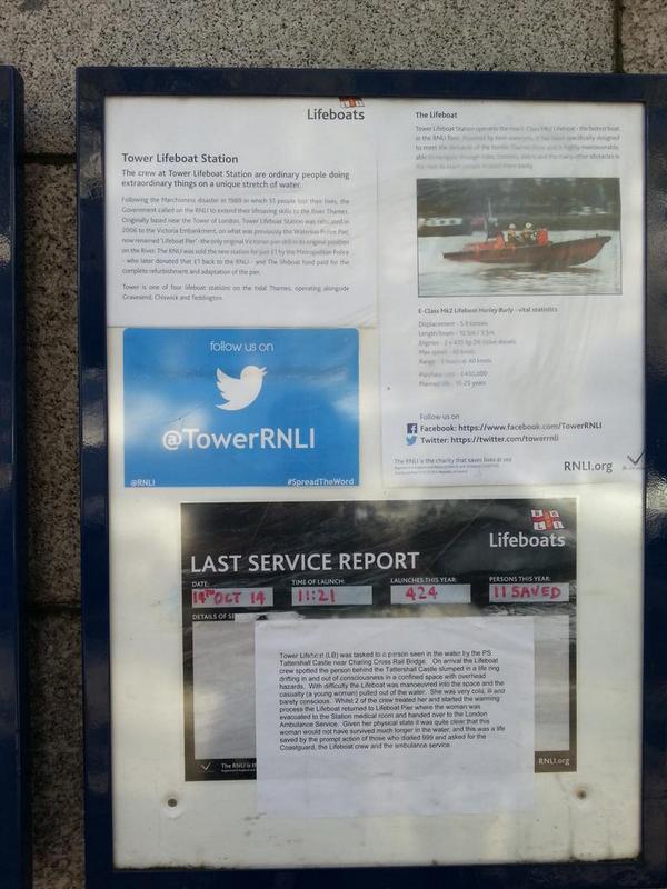 BlueLightWord's tweet photo. Look what I spotted this afternoon 😆 @TowerRNLI http://t.co/WkObi6u50O