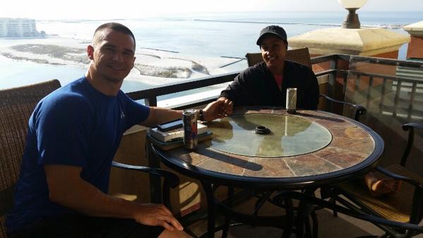FiveDiamondsUSA's tweet photo. Monday morn, Destin FLA. #FallRetreat14 wraps up. Chase & Bethany McIlroy relaxing after an awesome wknd! http://t.co/2znCxB12UT