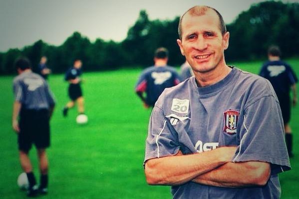 AVFCPics's tweet photo. Happy 56th birthday to Villa legend, Gordon Cowans. #AVFC http://t.co/NjoZyyfMkX