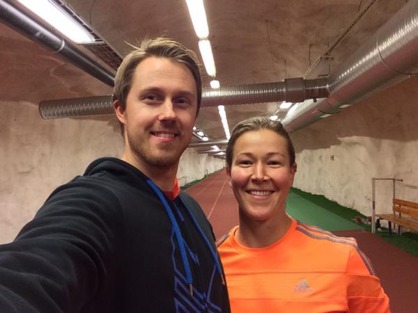 tinnikorpela's tweet photo. What a great practice today, as always with this guy @tatupussila #ptmovement #eläintarhanputki #terävänätakassaksaan http://t.co/GddQGOmPwW