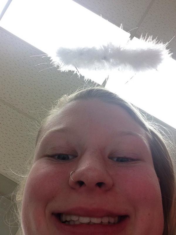 JulieCummins10's tweet photo. When u and ur mom get into a fight and u wanna borrow the car http://t.co/ZxSYQZp2h1