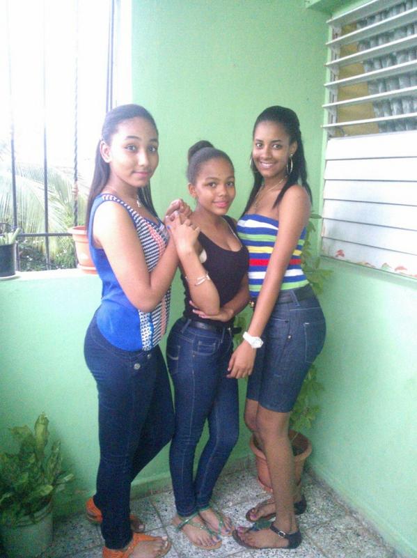 RachellNovas's tweet photo. Mis locas y yo http://t.co/VQweS4uDK3