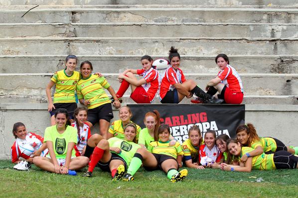 CarlingSCopa's tweet photo. Esta sí, @MeriaBelenMB, @RACLobos y @RugbyURJC FEM, juntas!! #CarlingSupercopa #ElRugbyUne Seguimos con la tarde... http://t.co/q2CdydL5bS