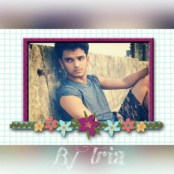 MB_4ever1316's tweet photo. My edut for @jaysaaumikjoshi hope you retweed or favourite .
😁😁 http://t.co/8z2L74UhgU