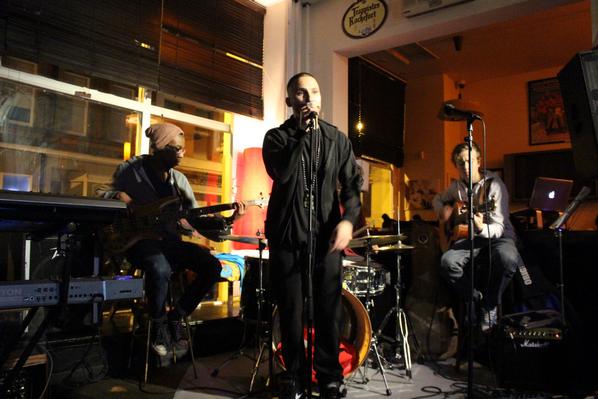 iluvlive's tweet photo. #iluvliveNOTTS pics - @JamieJoseph | @claredovemusic | Lisa Hendricks | Little Man - cc @Ms_Tempz http://t.co/t1LIMg48Ow