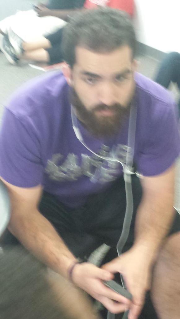 WhiteThunder68's tweet photo. My boy @TChapa17 with that EMAW swag http://t.co/8TLK2oKb5D