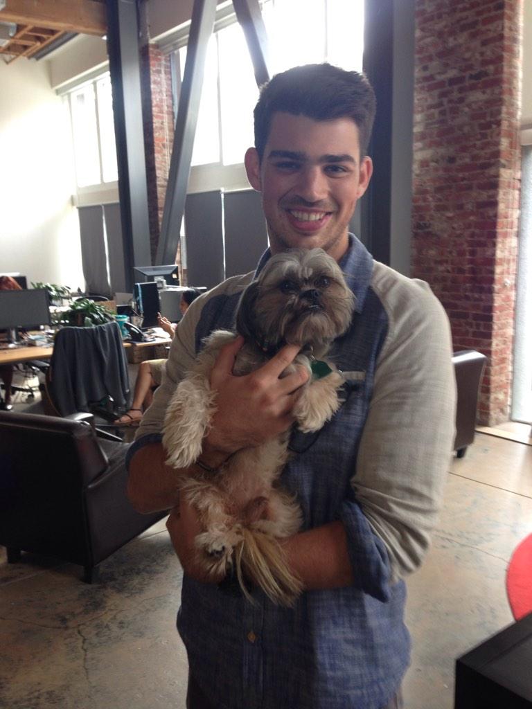 Embedded image permalink