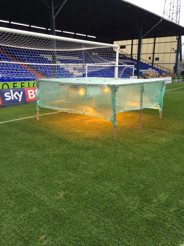 BillyRDQ22's tweet photo. Hoping that does the job @OfficialOAFC@SherriffAmenity @MM_Seed #newanimproved thanks to NUFC for the inspiration http://t.co/bjGCOtNIa7