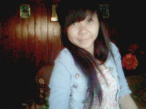 razaksanchez54's tweet photo. @anissasyl eeeehhhhhhmmmm http://t.co/Q7w9jxYK2O