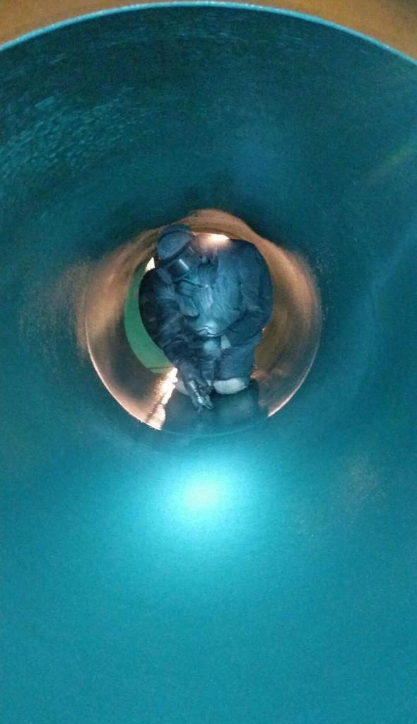 acscip's tweet photo. Yesterday at cohen industrial supply. Coating a 30" ductle iron pipe with @TnemecCompany  series 431 http://t.co/99i1zZeyBn
