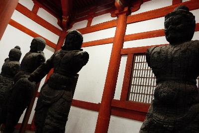 京都・東寺/食堂四天王(900年頃)】理源大師聖宝により千手観音と共に