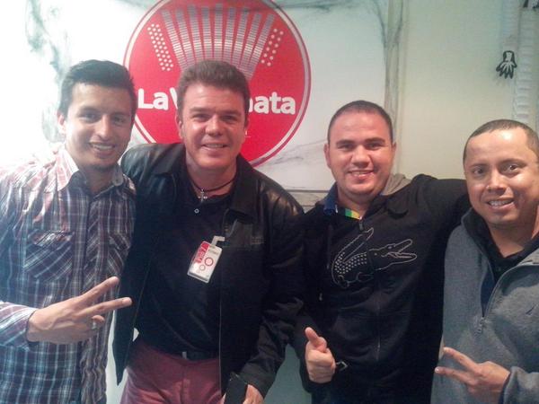 #VallenatosEnLinea hoy con <a href="/fabiancorralesc/">fabian corrales c</a> &amp; <a href="/leonardofarfan4/">leonardo farfan</a> En vivo: @AlexGuzmanDj @NelsonPachecoDj