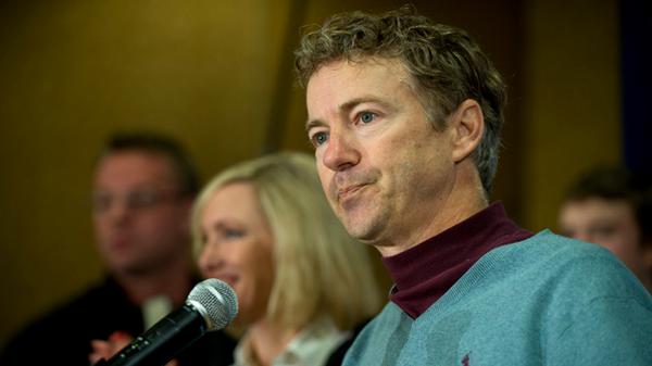 mrdubbeldee's tweet photo. Stop it. Seriously. Just stop. "@MotherJones: Rand Paul is the best-dressed man in Washington http://t.co/iG2xrw0FRH http://t.co/Ot30D79Hlf"