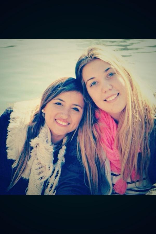 flormanti's tweet photo. Feliz cumplee floraa!!!! 🎁🎉💕Espero que lo pases hermoso. Sos una gran persona te quiero @PocketFlor http://t.co/RacmoPuMJR