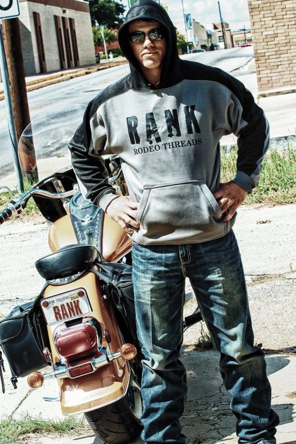 RankRodeo's tweet photo. #riderank #roperank #livetorodeo http://t.co/crYqZbHdAa