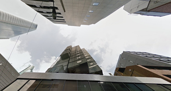 SaveNakaginCT's tweet photo. Seen the #NakaginCapsuleTower from @google #streetview lately? http://t.co/ODxUowQUc0 http://t.co/dDkihdvBGw