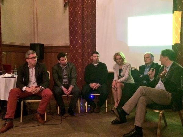 ECCzechRepublic's tweet photo. #czech #entrepreneur traits: resourceful, innovative, lack of sale ability -> Panel at the launch of @Encountry in CZ http://t.co/io90yvQOUy