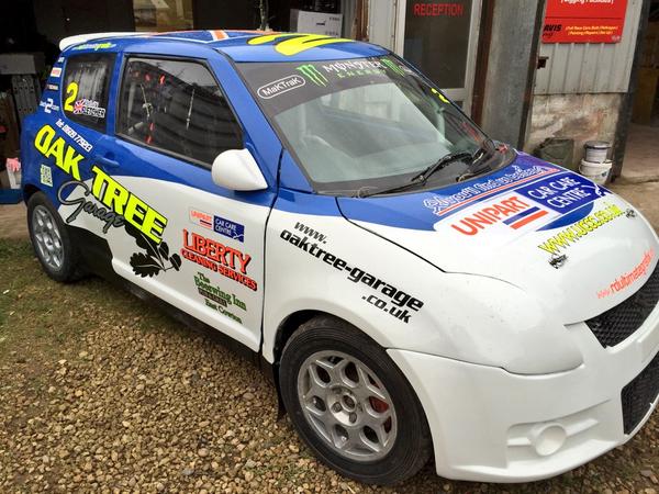 juniorbean2's tweet photo. It has returned great to have @kelvin_fletcher as my teammate again hopefully bring the team some good results  http://t.co/YeND2mXqtH