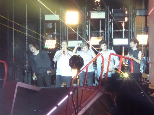 Sabrina__1993's tweet photo. @Real_Liam_Payne this day was the best day in my life thank you so much #onedirectiongermany
Please follow me ;-) http://t.co/e5aiwUaxsF
