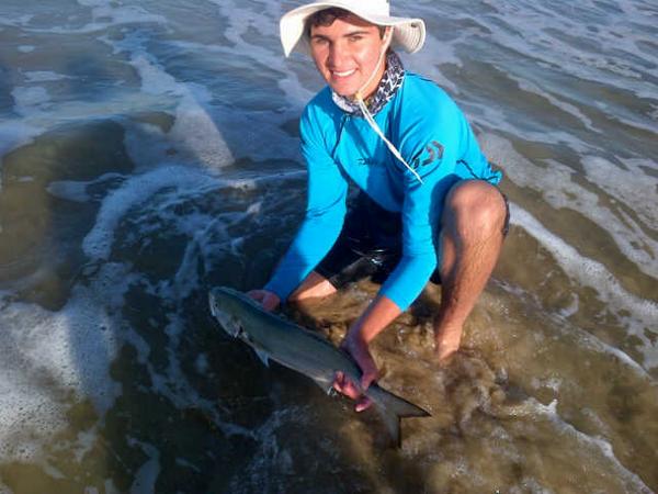 tim_22450's tweet photo. 2.5kg Shad released @FishTube_TV @fishingec #RoamFree Fishing for the Future http://t.co/pxoxljJBiF